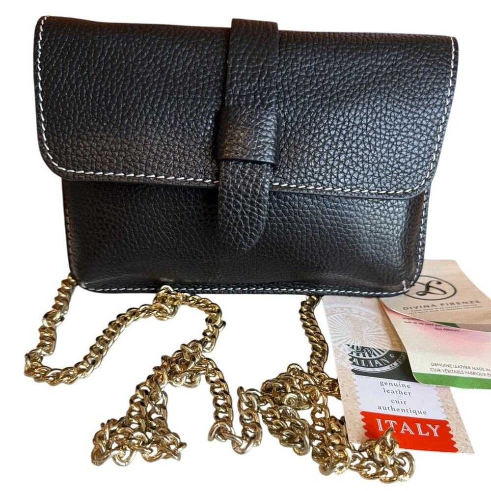 Divina Firenze Small Pebbled Leather Chain Detail Crossbody Bag